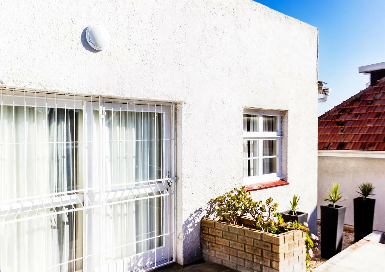 Hotel Kirknewton Port Elizabeth